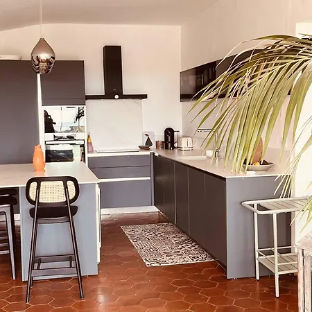 A Avec Piscine Et Climatisation - Fr-1-770-70 Villa