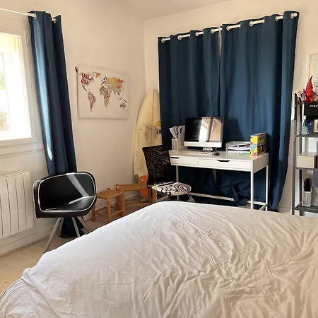 à Avec Piscine Et Climatisation - Fr-1-770-70 * Cassis